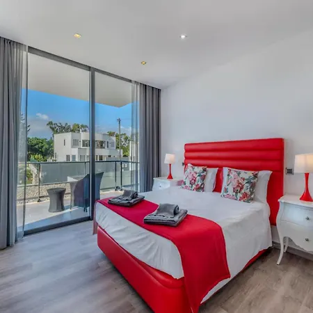 4 Bedroom Villa Private Heated Pool Albufeira