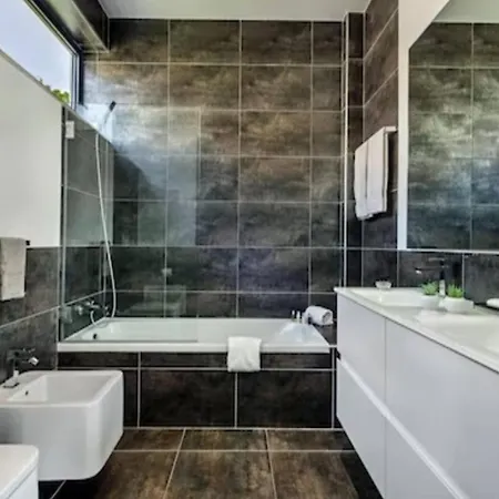 4 BR Villa Private Heated Pool Villa *