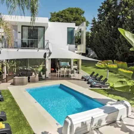 4 Bedroom Villa Private Heated Pool Albufeira